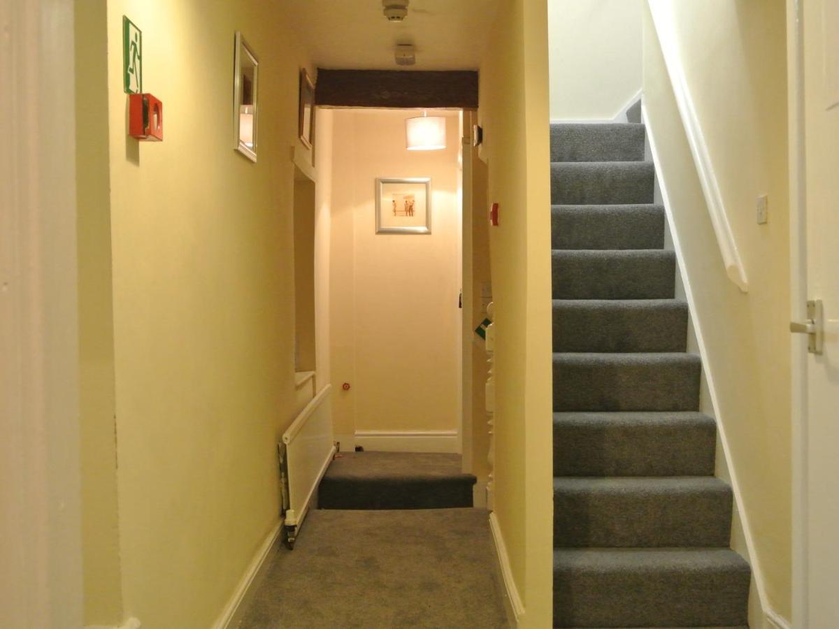Old Castle Farm Guest House Brecon Luaran gambar