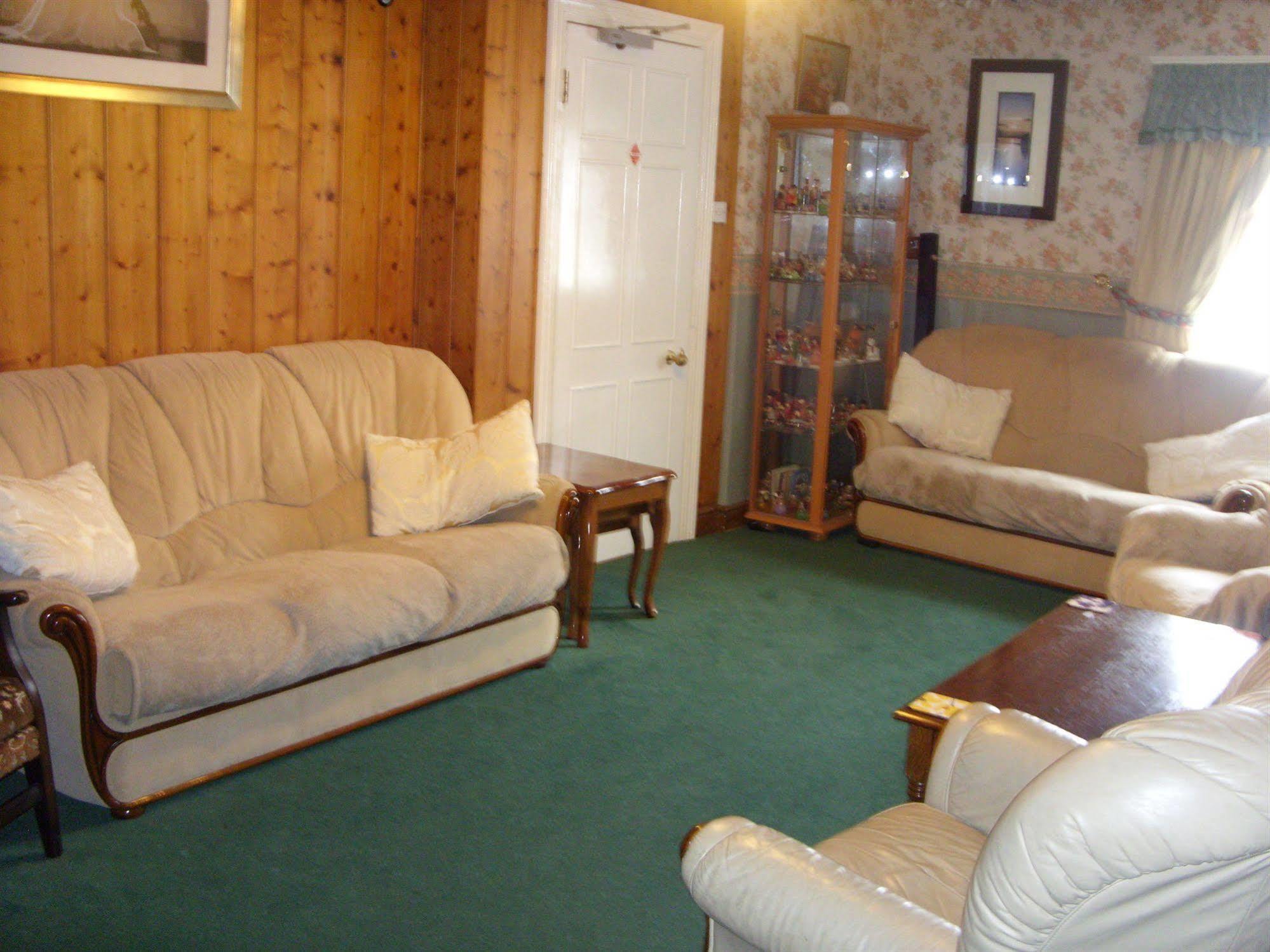 Old Castle Farm Guest House Brecon Luaran gambar